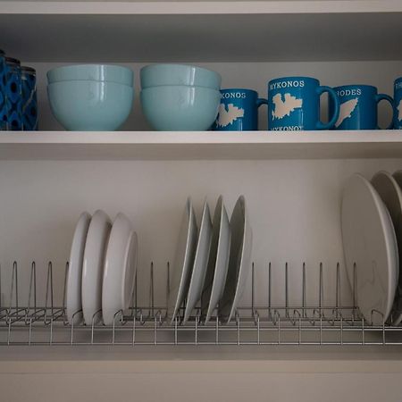 Max Blue Apartment, A Stay Like No Other Piraeus Luaran gambar
